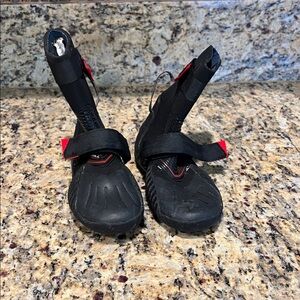 O'Neill size 5 5mm surf booties. Brand new
